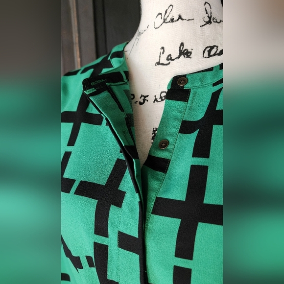 Merona Green and Black Geometric Shirt Dress - Picture 5 of 7